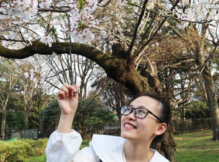 Ảnh 12 của Lộ clip sex đụ em người yêu đeo kính có cái lồn dâm cực múp (Full Clip + Pic)